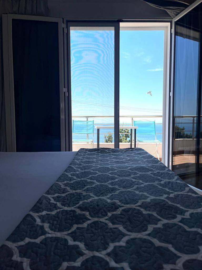 Salt Life Hotel Dhermi Luaran gambar