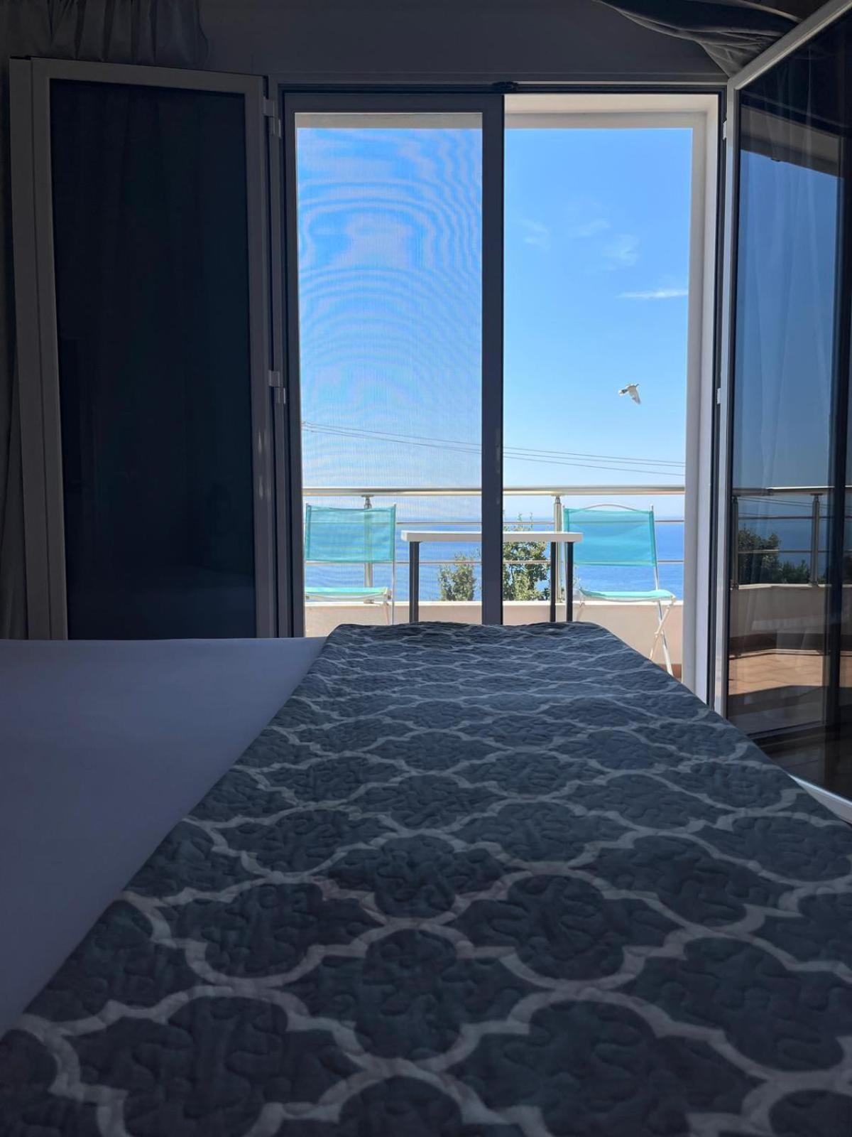 Salt Life Hotel Dhermi Luaran gambar