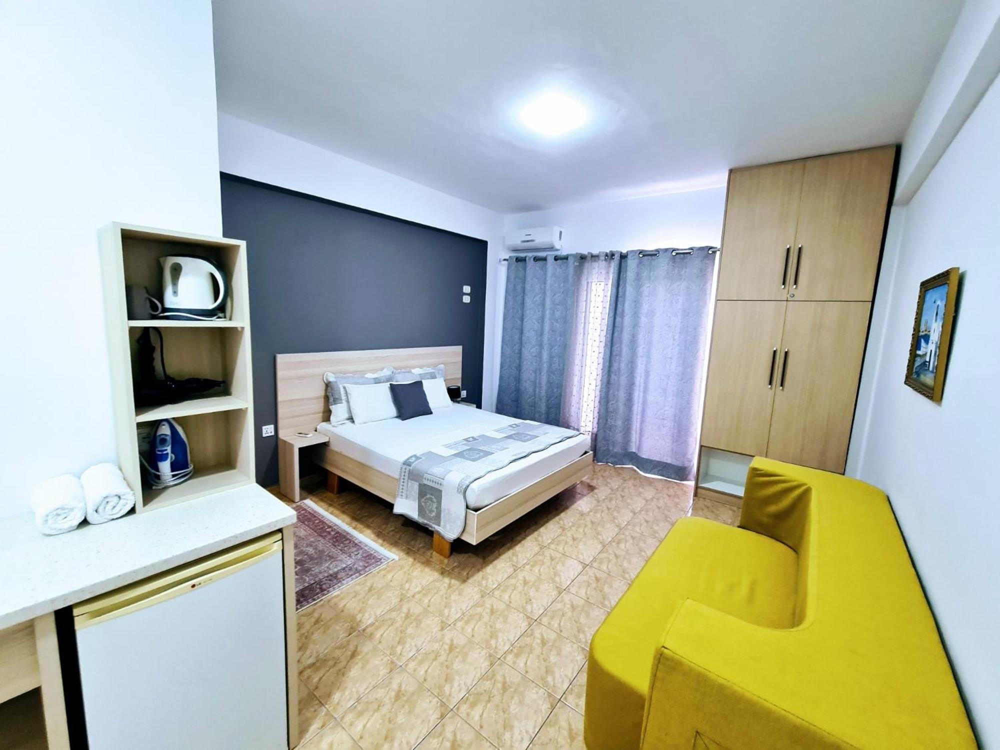 Salt Life Hotel Dhermi Luaran gambar