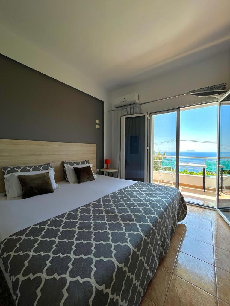 Salt Life Hotel Dhermi Luaran gambar