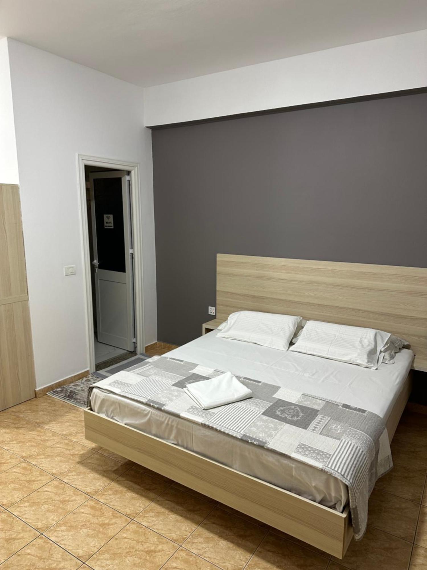 Salt Life Hotel Dhermi Luaran gambar