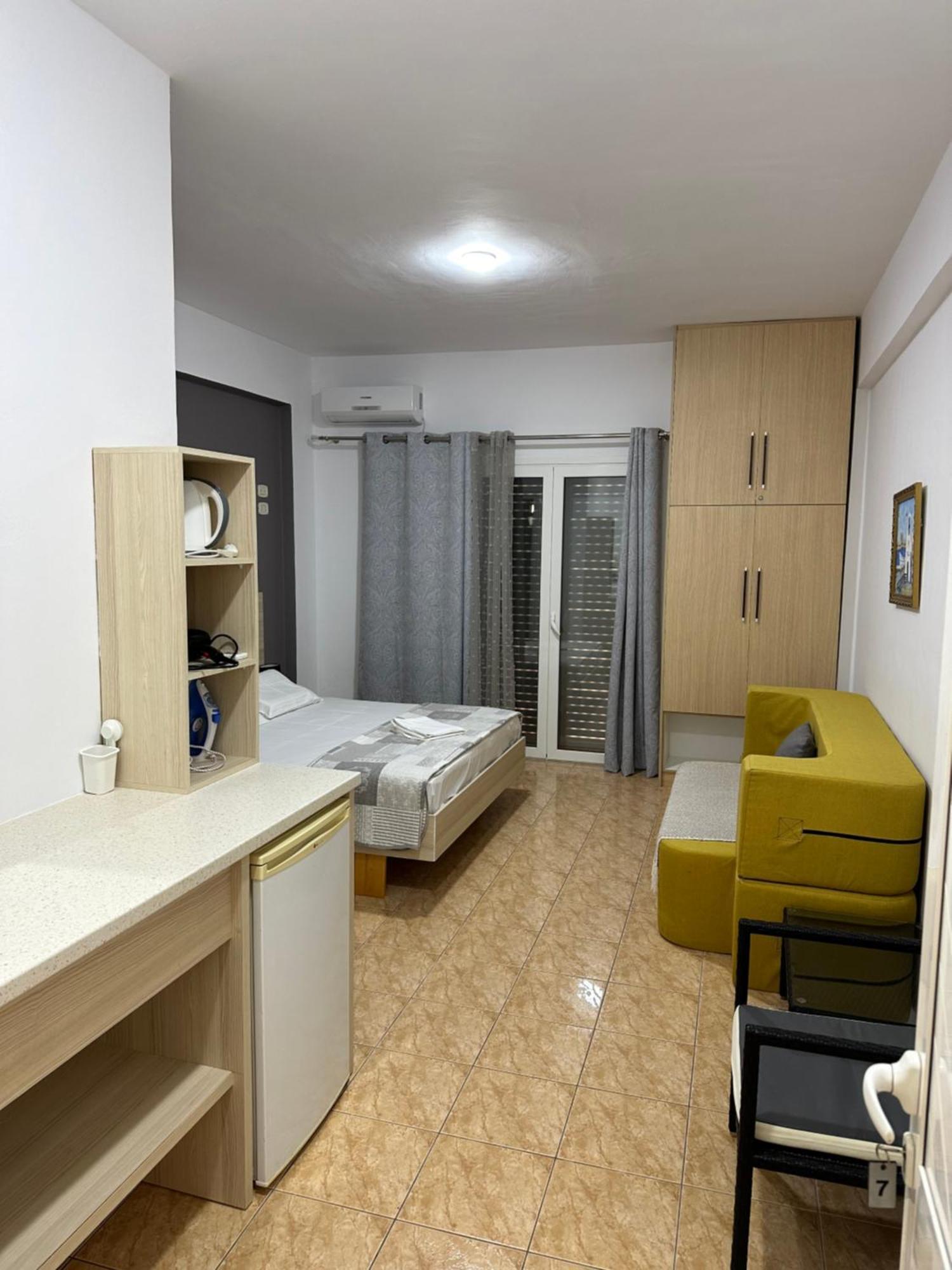 Salt Life Hotel Dhermi Luaran gambar