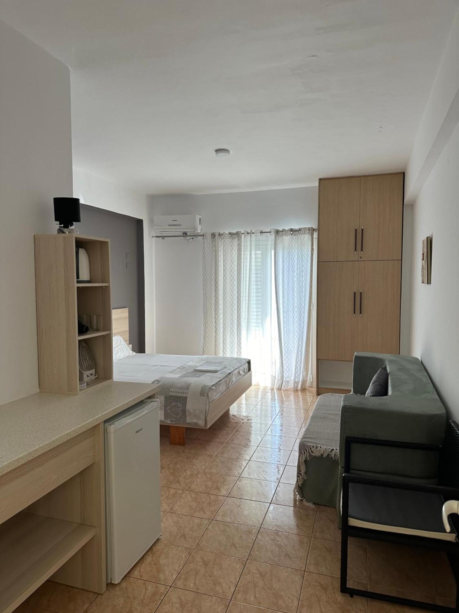 Salt Life Hotel Dhermi Luaran gambar