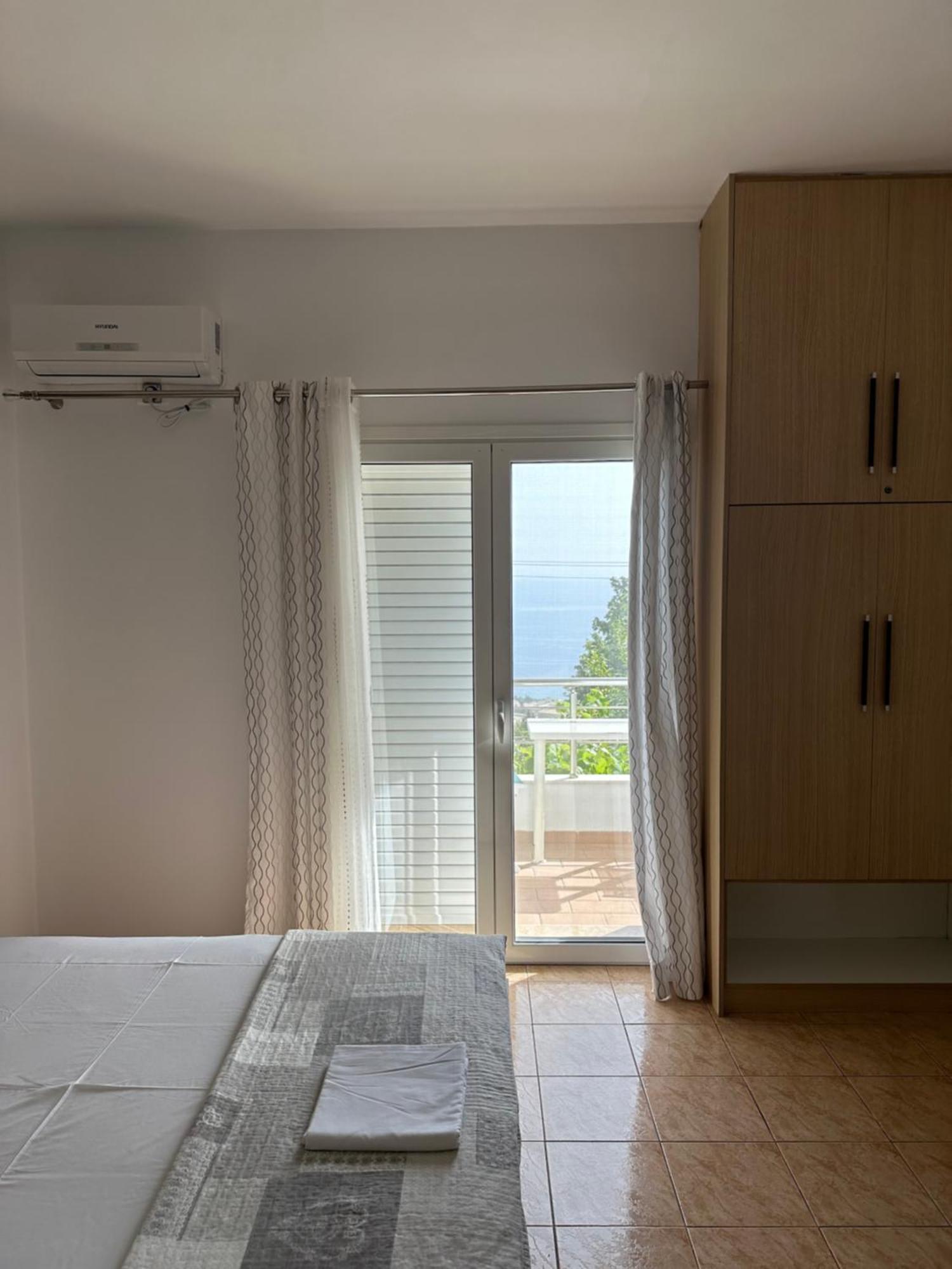 Salt Life Hotel Dhermi Luaran gambar