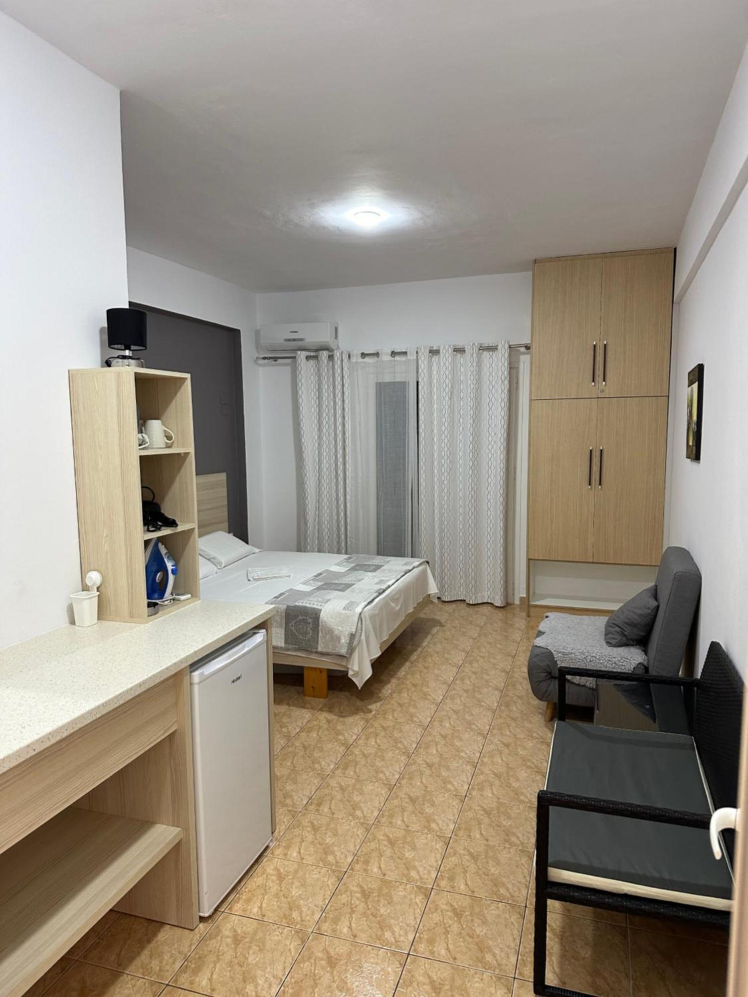 Salt Life Hotel Dhermi Luaran gambar