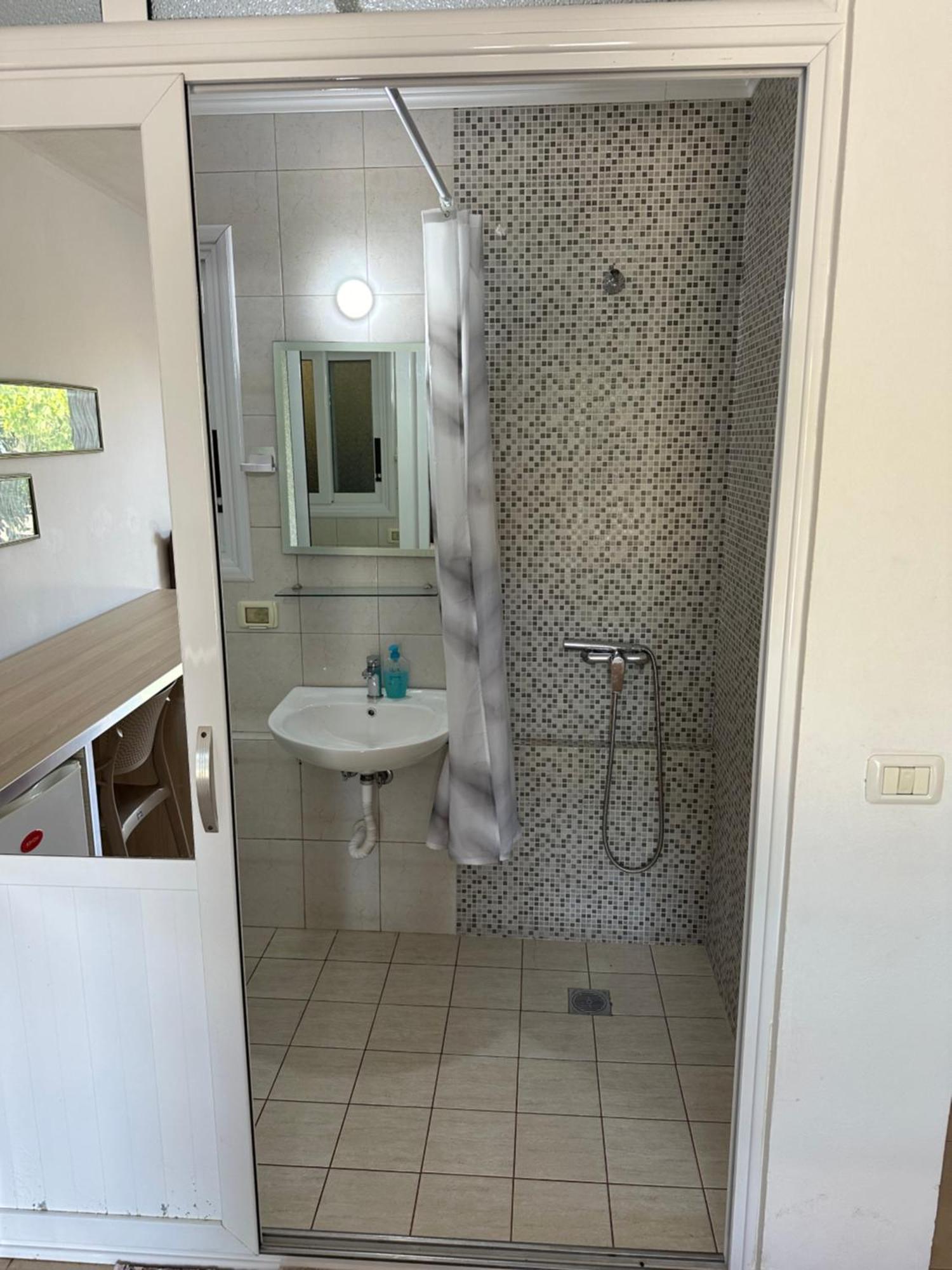 Salt Life Hotel Dhermi Luaran gambar